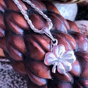 Sterling Silver 18” Lucky 🍀 Necklace